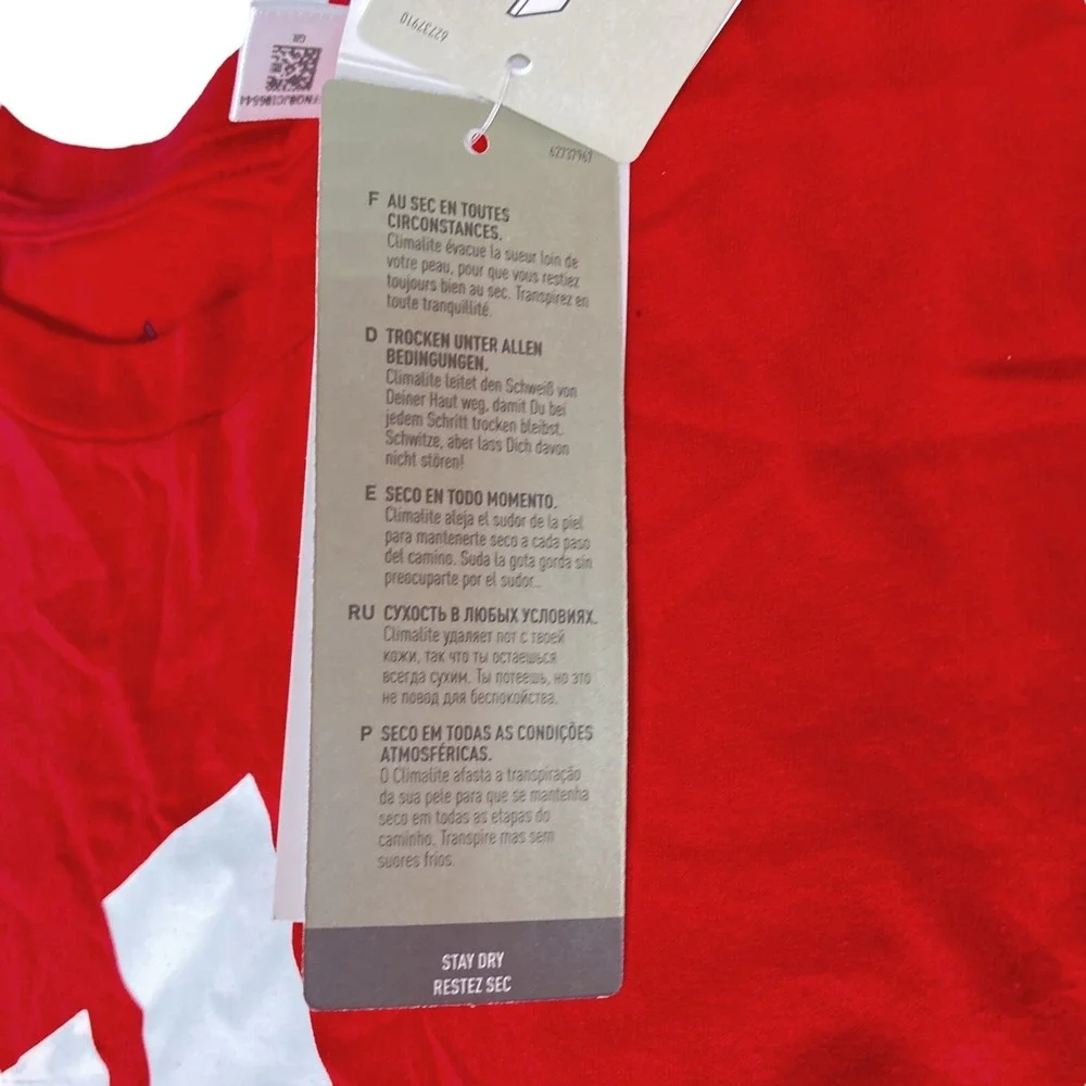 Adidas Size Small logo‎ Men's Graphic T-Shirt Climalite red Short Sleeve NWT